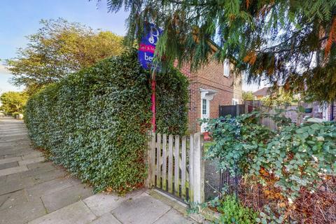 42 Kennedy Road, London, W7 1JN