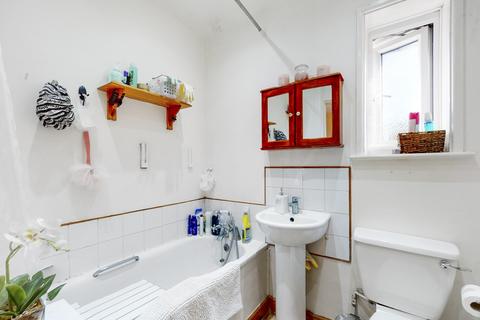 42 Kennedy Road, London, W7 1JN