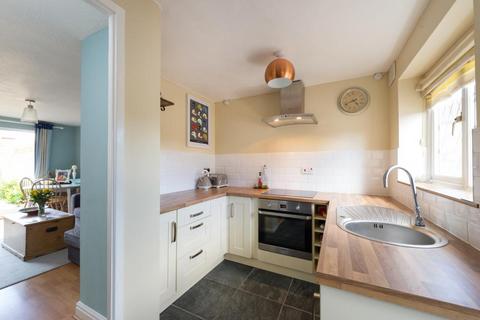 2 bedroom terraced house to rent, Foster Road, Abingdon, Oxfordshire, OX14