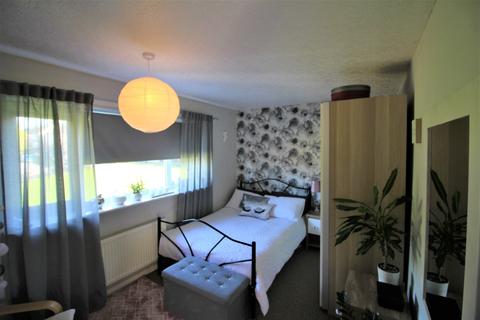 22 Birch Hall Close, Oldham, OL4 5PE