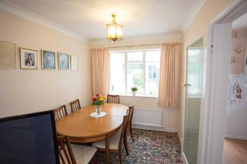 6 Worcester Close, Rochester, ME2 3SY