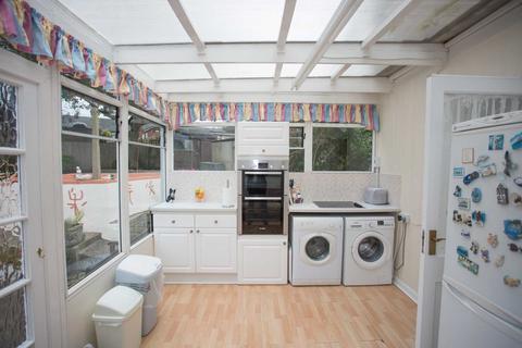 6 Worcester Close, Rochester, ME2 3SY