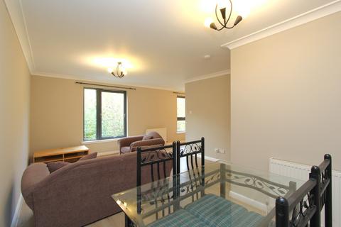 2 bedroom flat to rent, Easter Road, Leith, Edinburgh, EH7