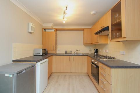 2 bedroom flat to rent, Easter Road, Leith, Edinburgh, EH7