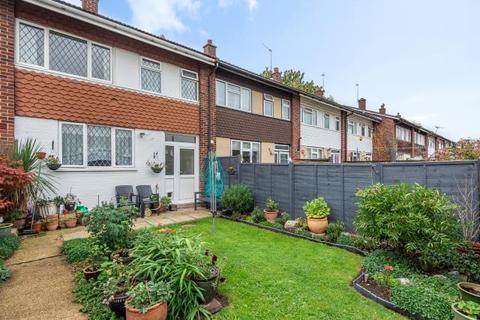 67 Common Road, Slough, SL3 8SX