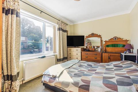 16 Oaklands Crescent, Builth Wells, LD2 3EP
