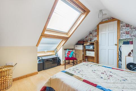 16 Oaklands Crescent, Builth Wells, LD2 3EP