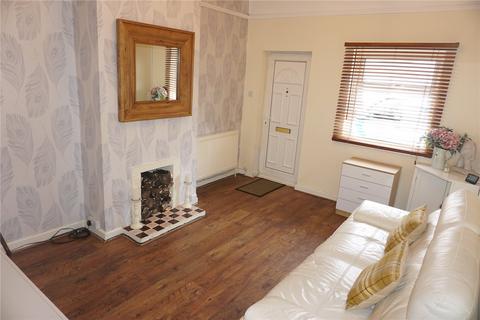 2 bedroom semi-detached house to rent, West Street, St Georges, Telford, Shropshire, TF2