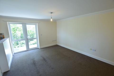 2 bedroom flat to rent, Oxford Road, Clacton-on-Sea