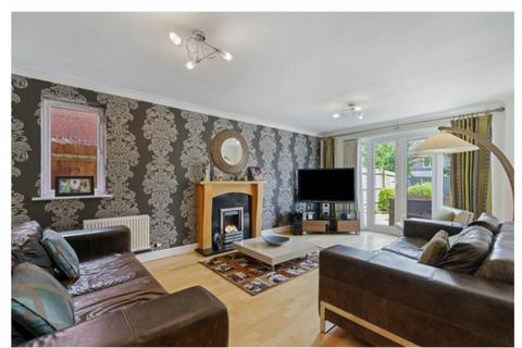 undefined, 5 Bed – Detached House – The Avenue, Oadby, Leicester, LE2. £2295 PCM