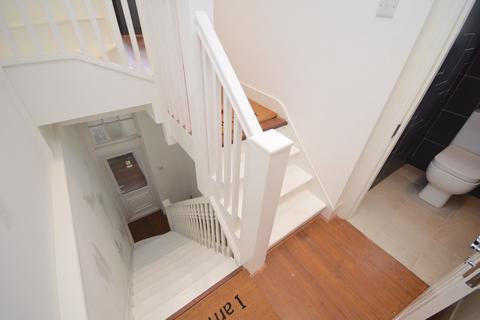 36a Woolwich Road, London, SE10 0JU