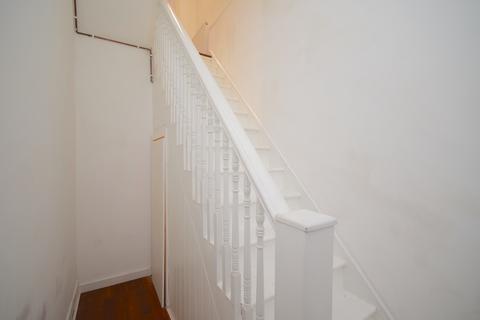 36a Woolwich Road, London, SE10 0JU