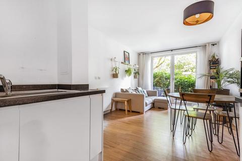4 Sail Street, London, SE11 6NQ