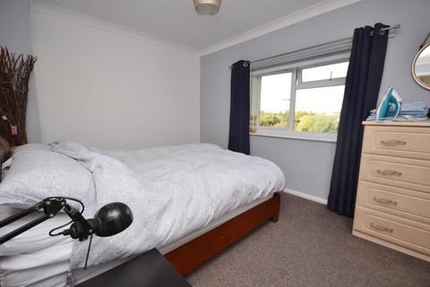 38 Horefield, Porton, Salisbury, SP4 0LE