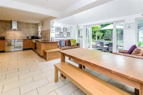 14 Bosman Drive, Windlesham, GU20 6JW
