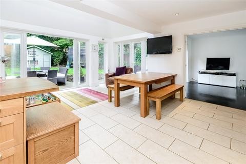 14 Bosman Drive, Windlesham, GU20 6JW