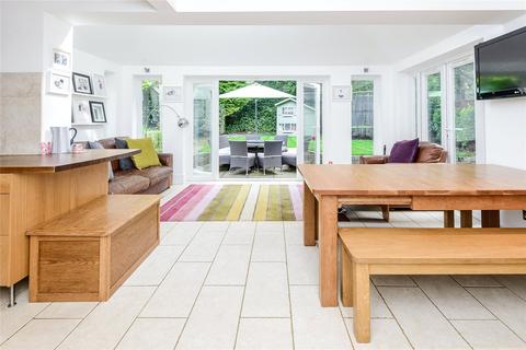 14 Bosman Drive, Windlesham, GU20 6JW
