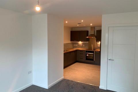 2 bedroom apartment to rent, Chapel Ash, Wolverhampton WV3
