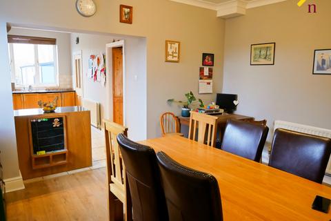 6, Rock Villas Bridge Street, Holt, Wrexham, LL13 9JQ