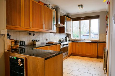 6, Rock Villas Bridge Street, Holt, Wrexham, LL13 9JQ