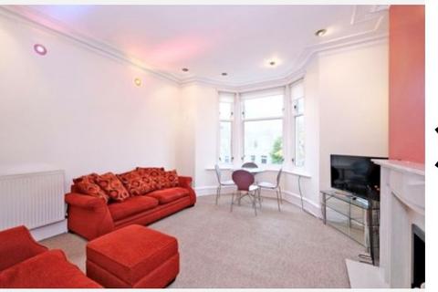 2 bedroom flat to rent, Forest Avenue, West End, Aberdeen, AB15