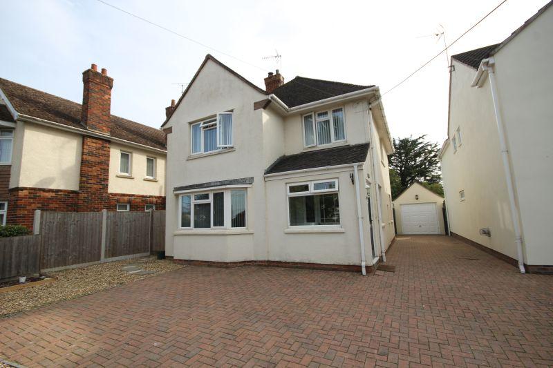 Somerton Road, Langport TA10 4 bed detached house £1,200 pcm (£277 pw)