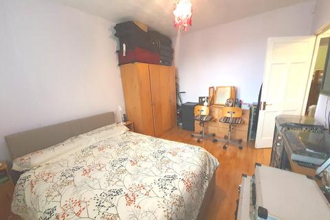 119 Risley Avenue, London, N17 7HN