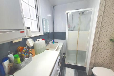 119 Risley Avenue, London, N17 7HN