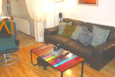 119 Risley Avenue, London, N17 7HN