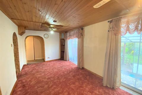 64 Skipton Drive, Hayes, UB3 1PN