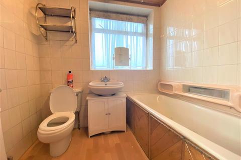 64 Skipton Drive, Hayes, UB3 1PN