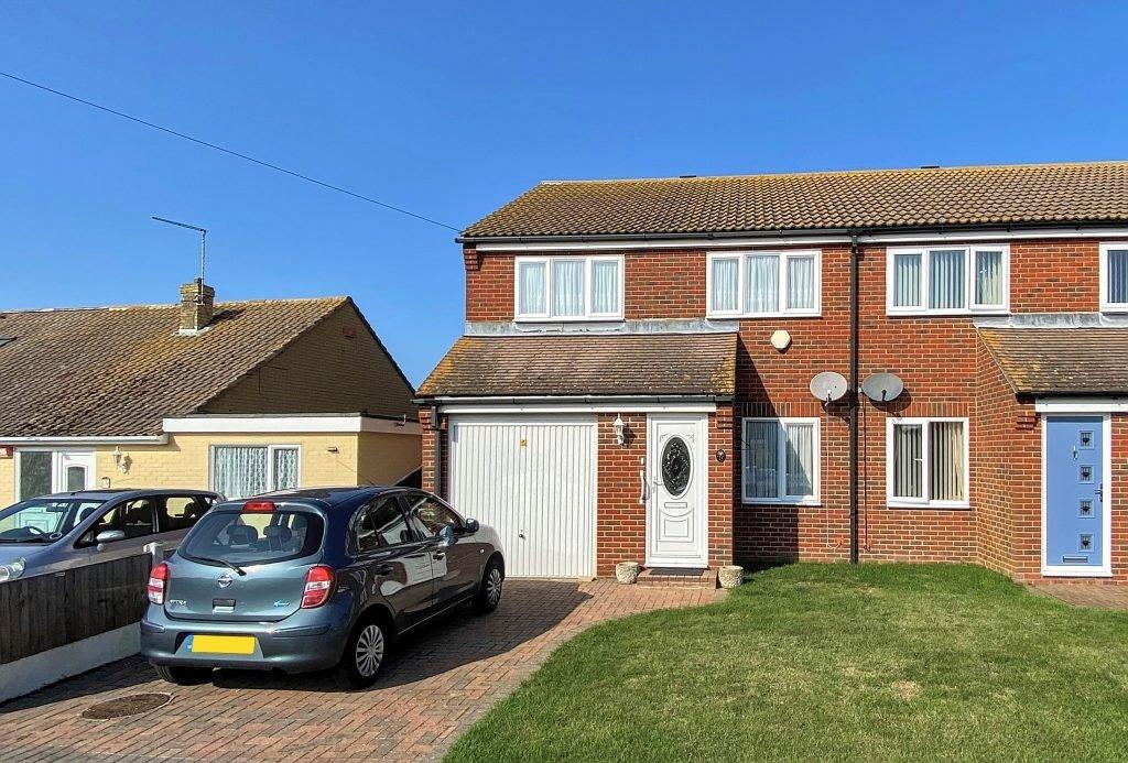 Drive, Herne Bay 3 bed semidetached house £375,000