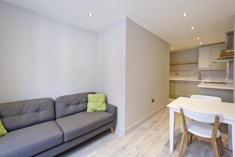 1 bedroom property to rent, Westbourne Grove Terrace, BAYSWATER, London, UK, W2