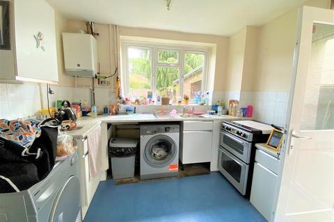 39 Skipton Drive, Hayes, UB3 1PN