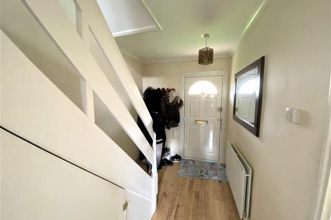 39 Skipton Drive, Hayes, UB3 1PN