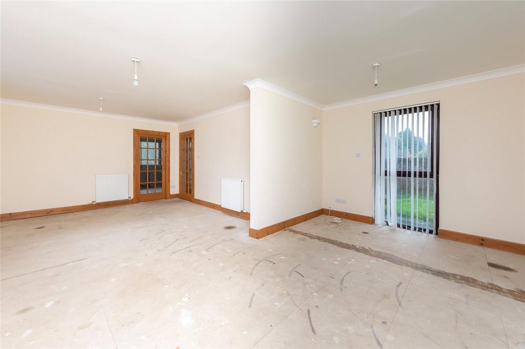 Living/Dining Room