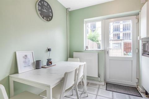 39 Templeman Road, London, W7 1AS