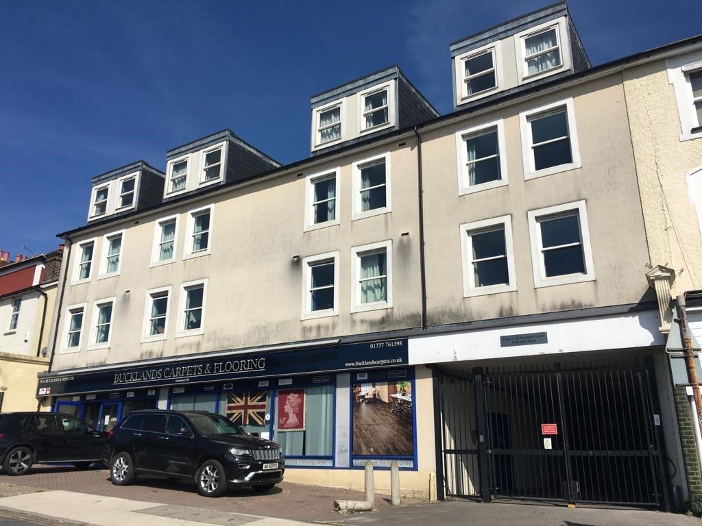 Grovehill Road, Redhill 1 bed apartment to rent £1,250 pcm (£288 pw)