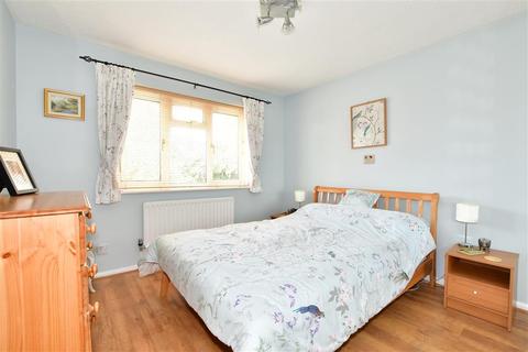 29 Evans Road, Willesborough, Ashford, TN24 0UA