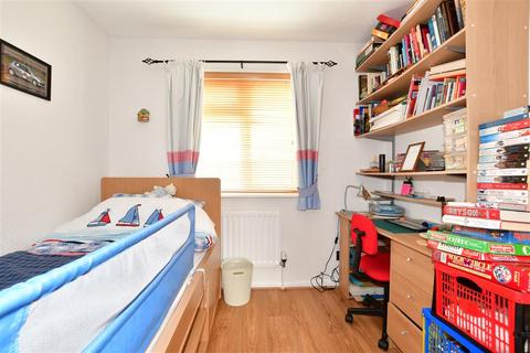 29 Evans Road, Willesborough, Ashford, TN24 0UA