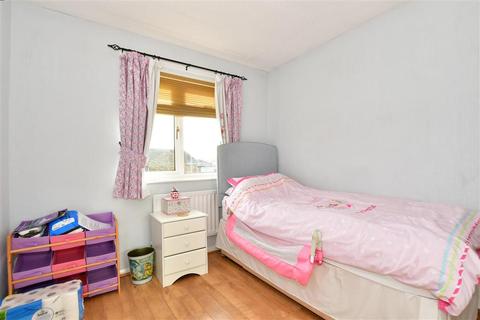 29 Evans Road, Willesborough, Ashford, TN24 0UA