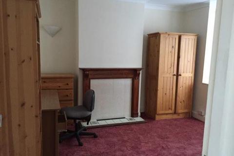 5 bedroom house share to rent, Chase Road