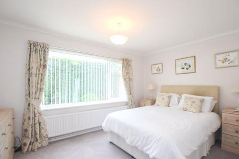4 Kenilworth Close, St Margarets Bay, Dover, CT15 6BY