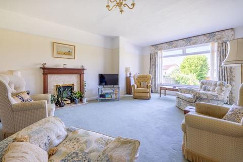 16 Ash Grove, Wells, BA5 2LX