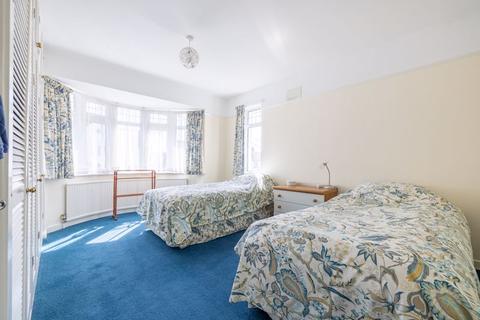 16 Ash Grove, Wells, BA5 2LX