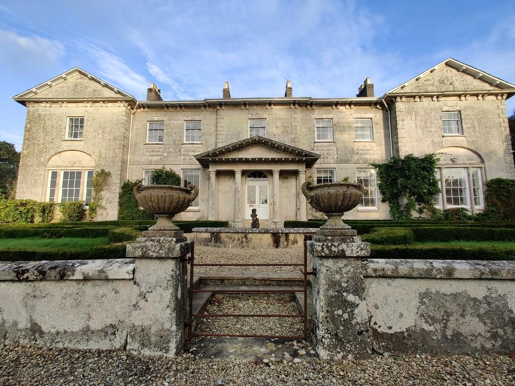 Glynn, Bodmin 5 bed detached house £3,000 pcm (£692 pw)