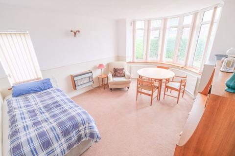 22 Ferndale Road, Sutton Coldfield, B74 3PU