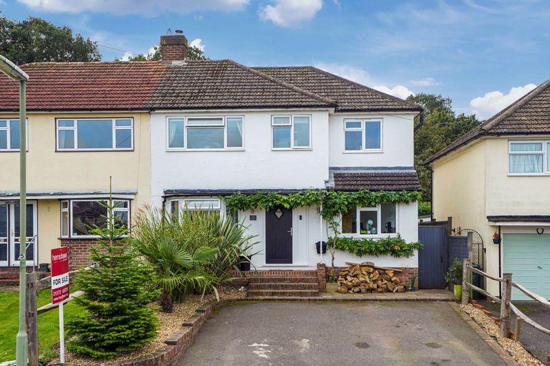 Bookham 4 bed semidetached house £625,000