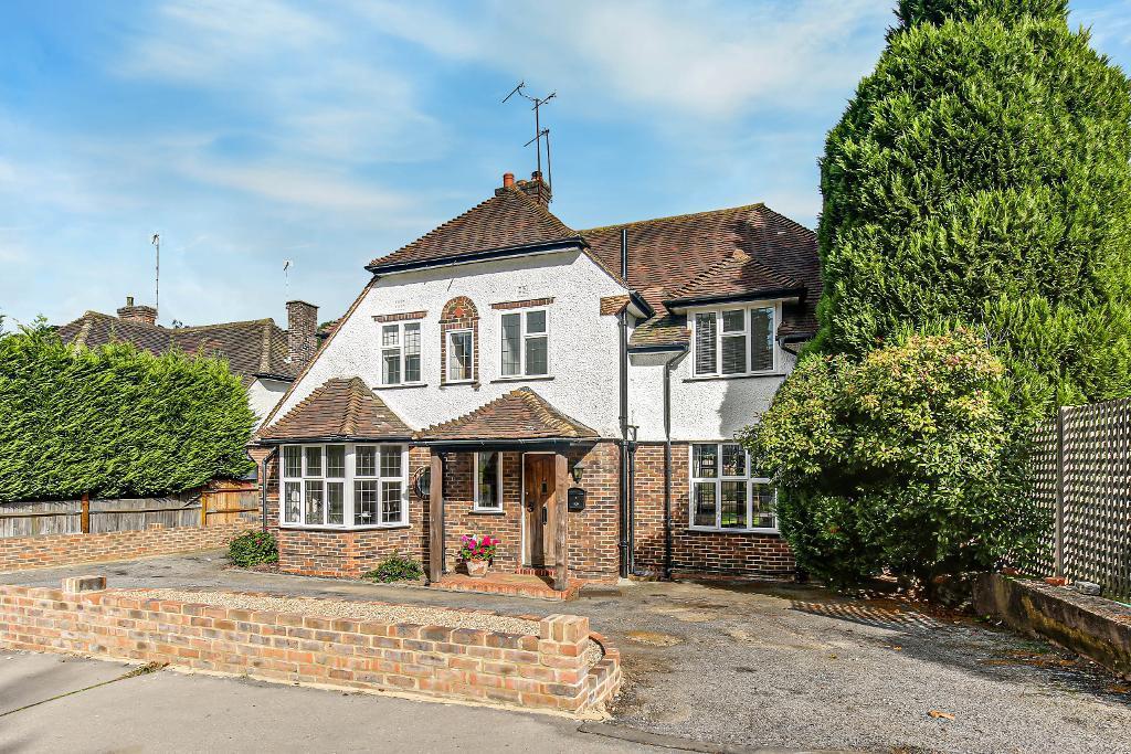 Croham Valley Road, South Croydon, Surrey, CR2 7JG 4 bed detached house