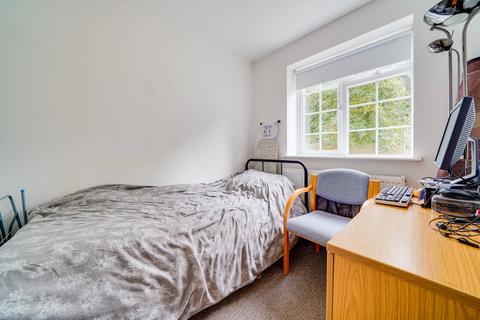 2 bedroom apartment for sale - Coronation Avenue, Royston